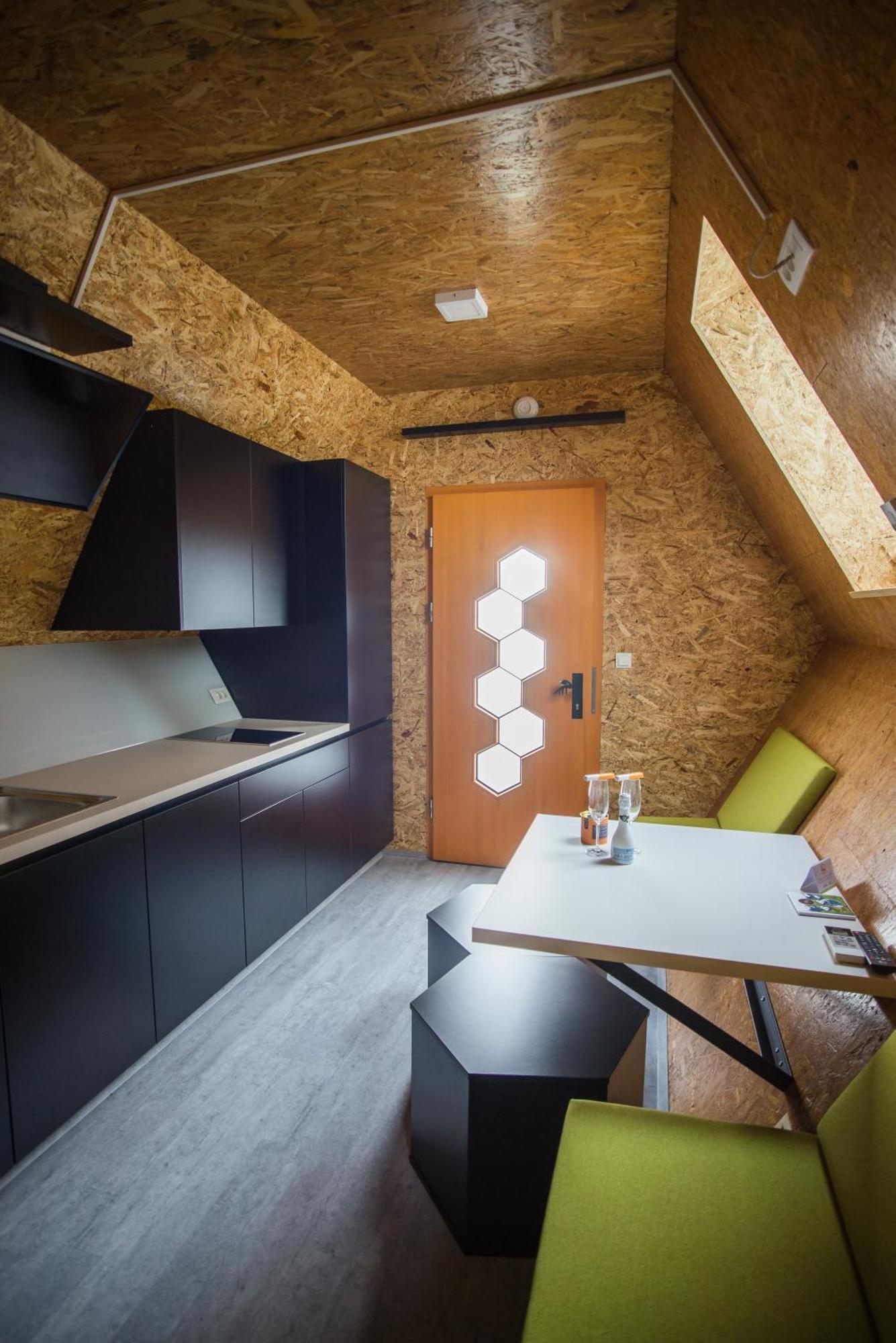 Apartments Beeland Skok Mozirje Bagian luar foto